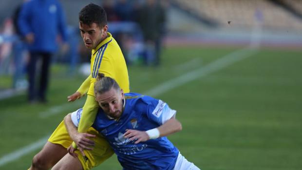 Xerez-Cádiz B: La ‘pequeña banda’ arrasa en Chapín