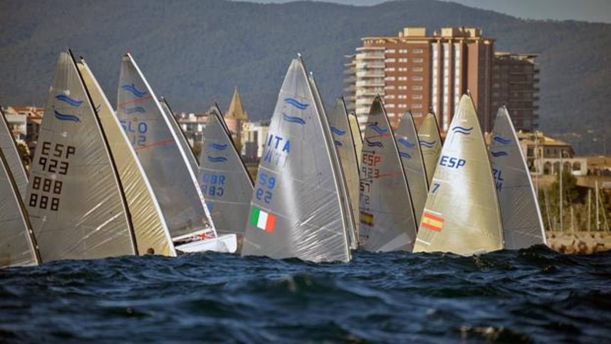 Diesch/Autenrieth (470) y Ponseti (Laser) líderes invictos en la Christmas Race