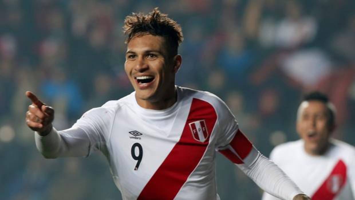 Paolo Guerrero, la estrella de Perú, podrá ir al Mundial