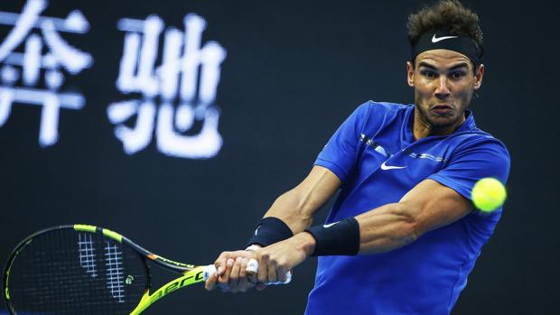 Nadal causa baja en Abu Dabi