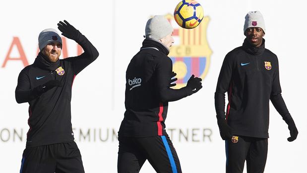 El Barcelona retira la campaña en la que anunciaba la reaparición de Dembélé