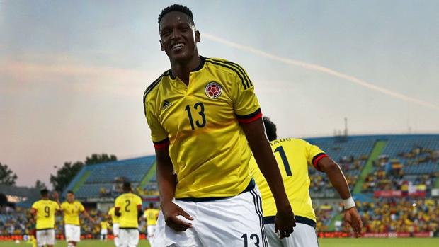 Faustino Asprilla da por hecho el fichaje de Yerri Mina por el Barcelona