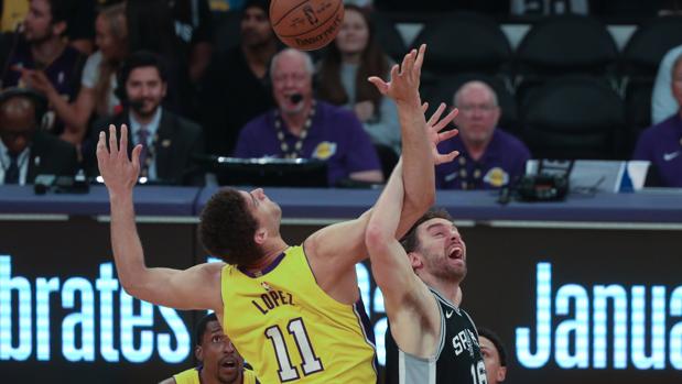 93-81. Los Spurs de Gasol no impiden la tercera victoria consecutiva de Los Lakers