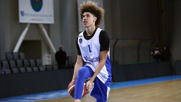 Lamentable estreno de los hermanos Ball en la liga lituana con el Vytautas