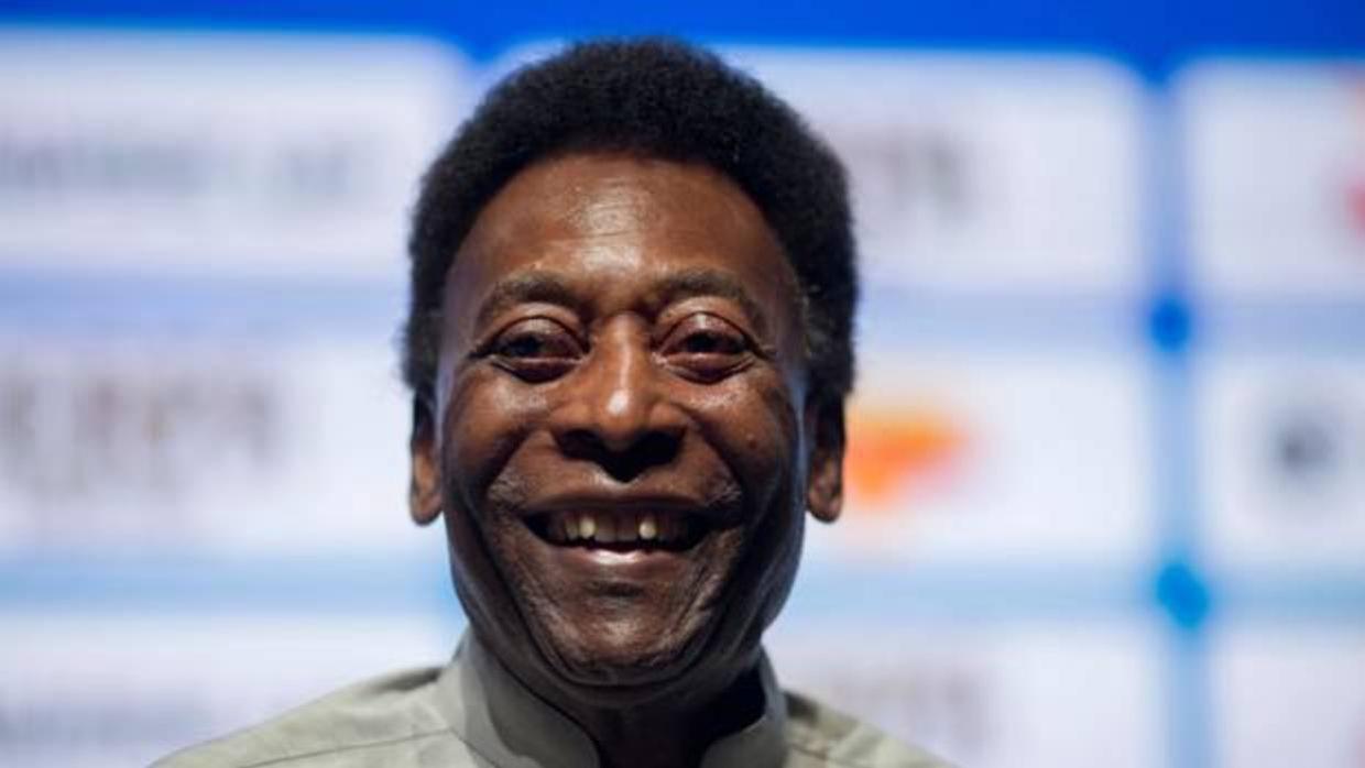 Pelé durante un evento en 2018