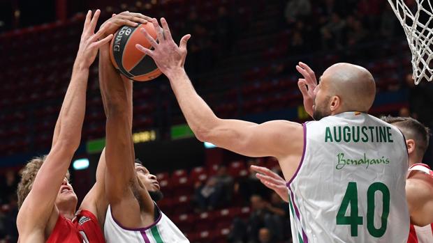 El Unicaja termina con la racha triunfal del Real Madrid en Euroliga