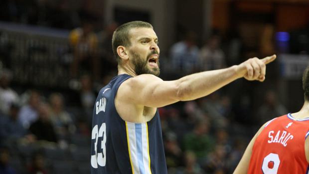 Marc Gasol pone la nota positiva de los españoles en la NBA