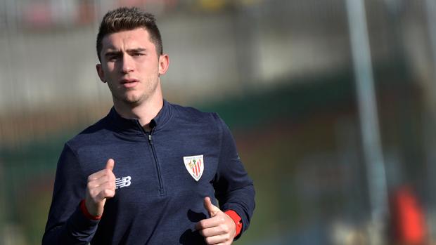 Laporte paga su cláusula y ya es jugador del Manchester City