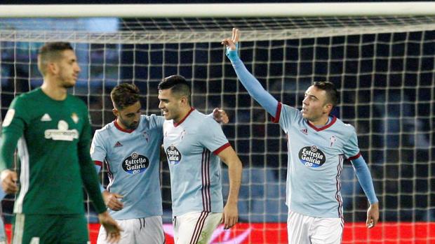 Aspas mantiene al Celta en la pelea por Europa y aleja al Betis