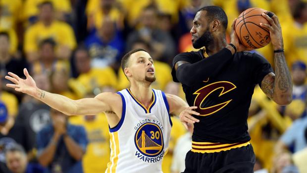 LeBron James a los Warriors, el fichaje ¿imposible?