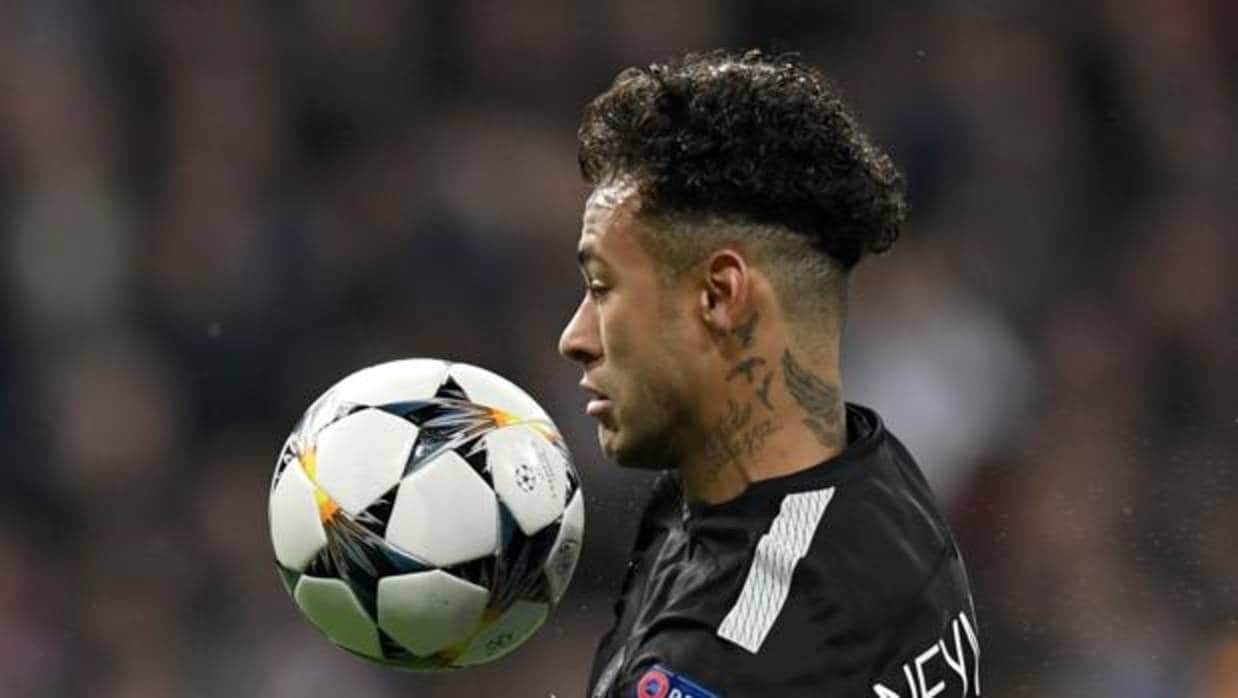 Neymar, en el Real Madrid-PSG disputado en el Santiago Bernabéu