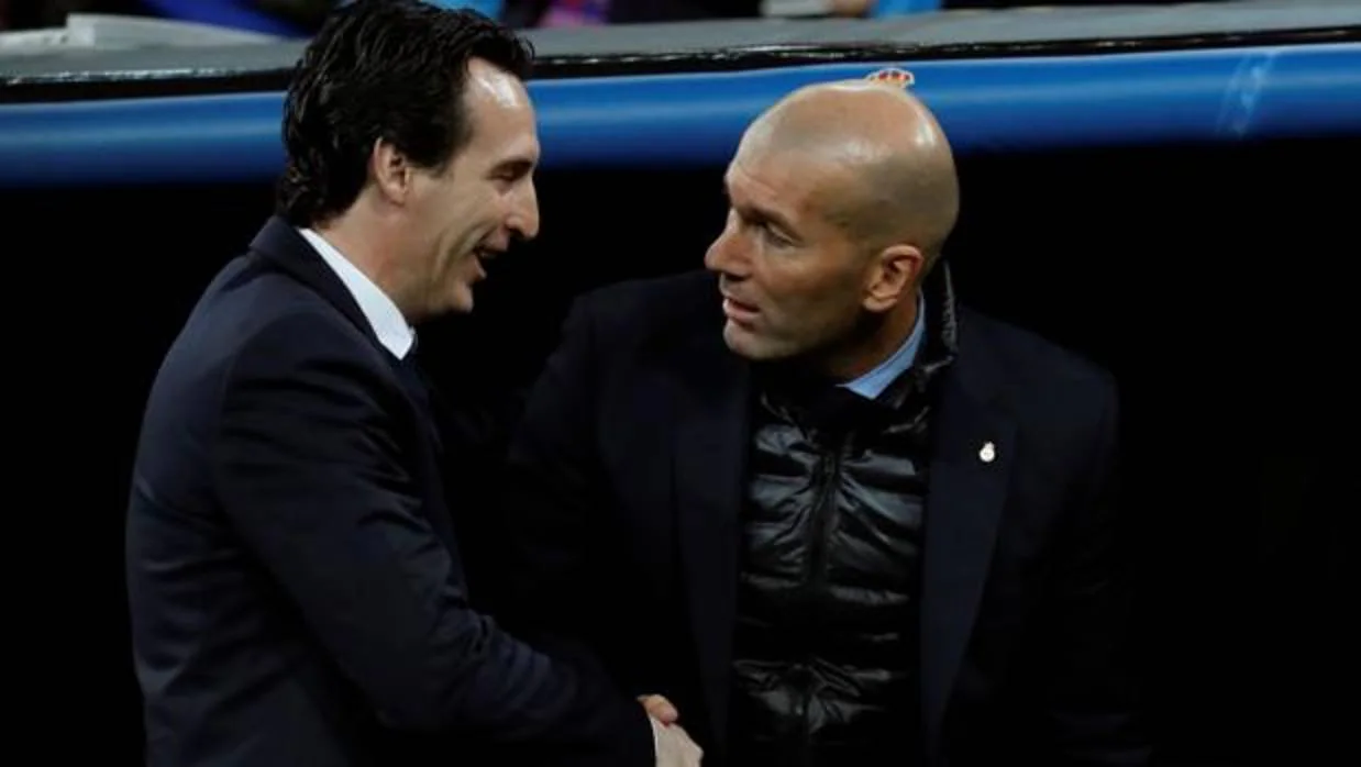 Emery, saludando a Zidane antes del inicio del partido
