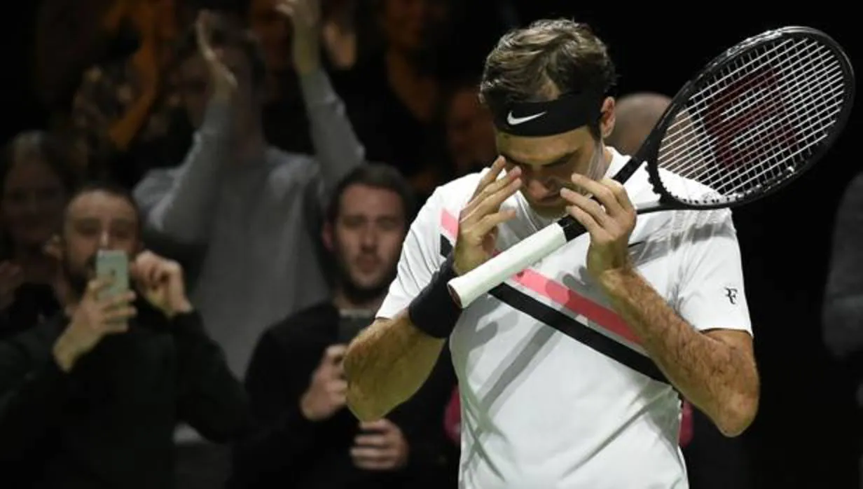 Federer se mete en la final de Rotterdam