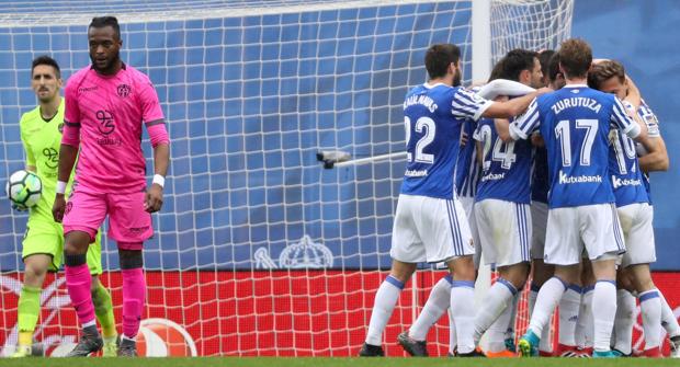 Canales y la Real Sociedad abusan del Levante