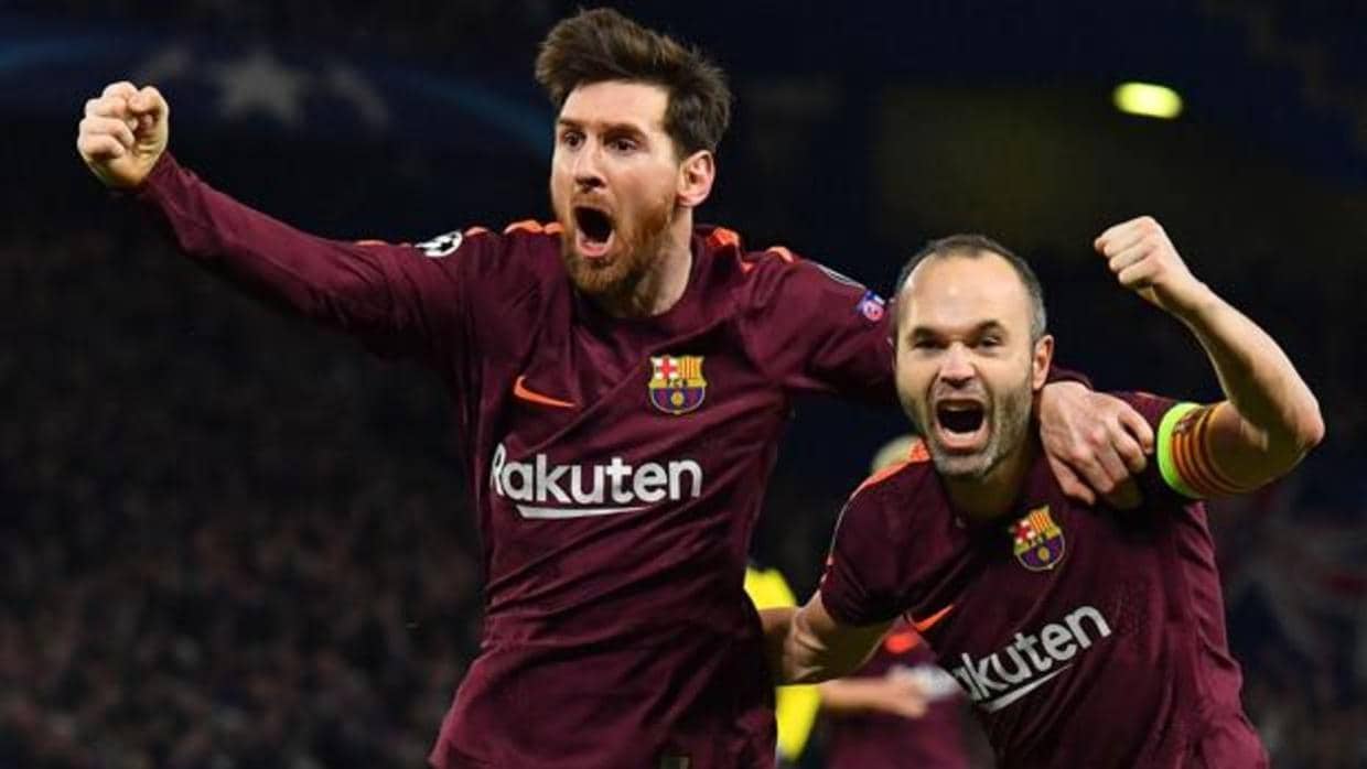 Leo Messi y Andrés Iniesta celebran el gol del empate