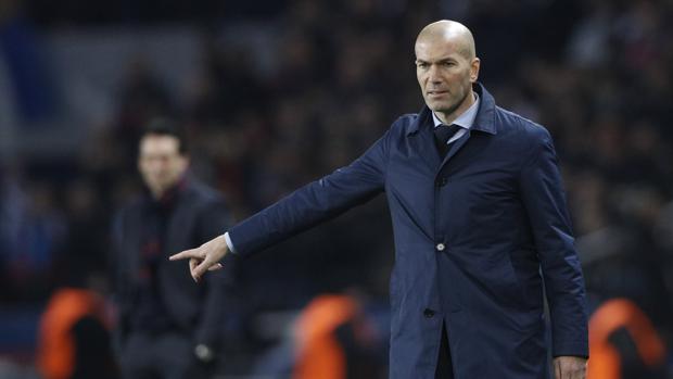 Zidane vuelve a ganar en la pizarra