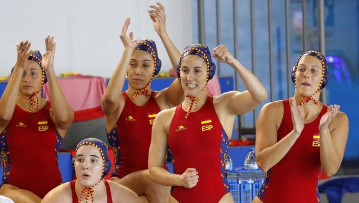 La selección española celebra la victoria