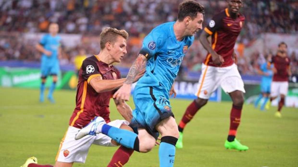 Leo Messi durante el partido que jugó ante la Roma en 2015