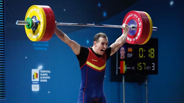 Andrés Mata, récord de España, una plata y dos bronces