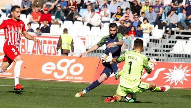 El Sporting mete la directa a Primera