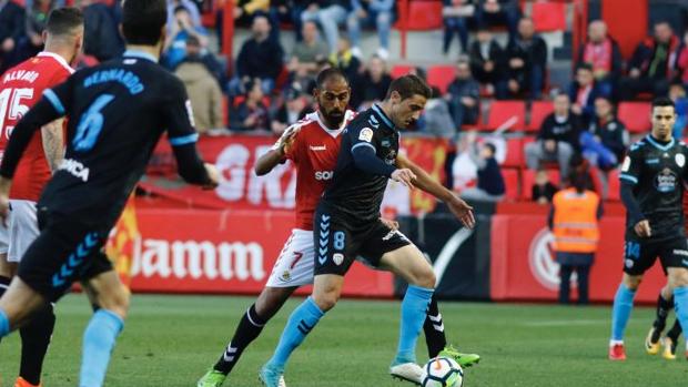 El Nàstic se aleja de la zona de descenso