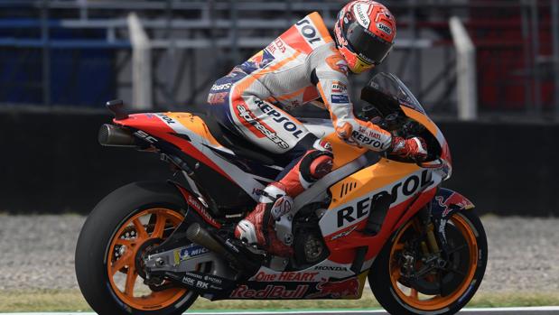 Marc Márquez impone su autoridad