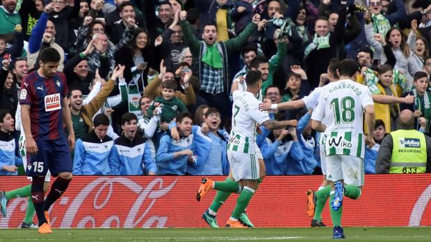 El Betis se afianza en Europa
