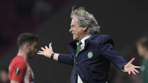 El presidente del Sporting rectifica y Coentrao se queda