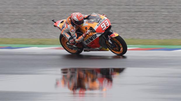 La surrealista salida de la carrera de MotoGP