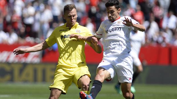 El Sevilla salva los muebles