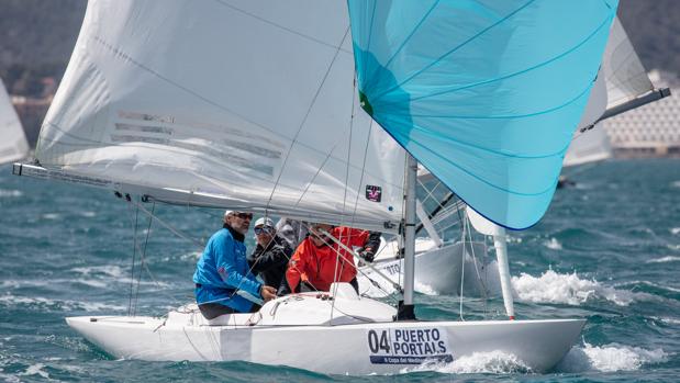 «Dottore Schwulettl», vencedor de la II Copa del Mediterráneo de la clase Dragón