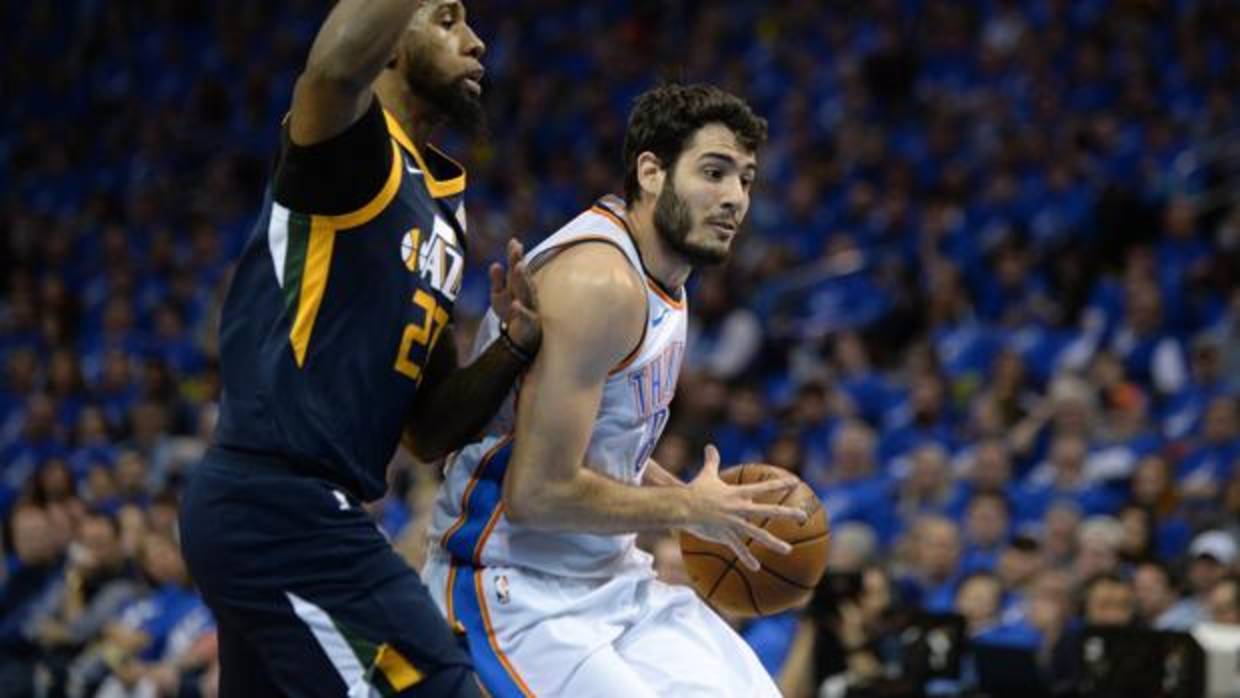 Álex Abrines, durante el primer partido de la serie Thunder-Jazz