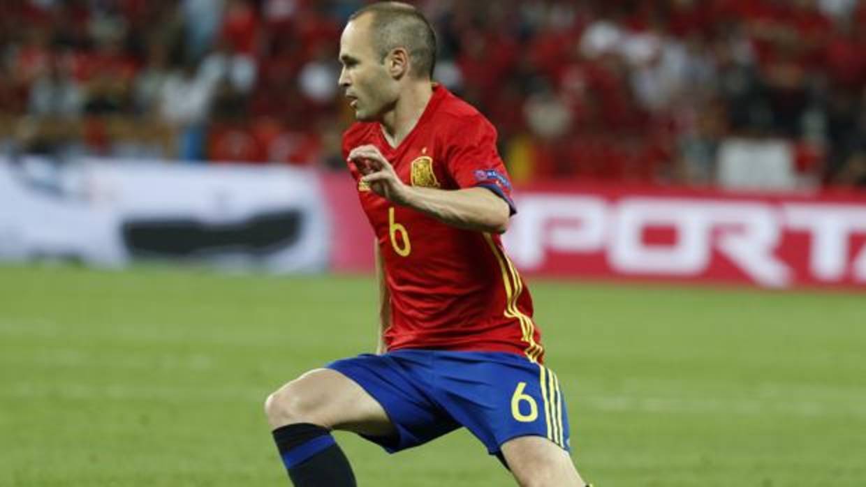 El Gobierno concede a Iniesta la Gran Cruz de la Real Orden del Mérito Deportivo