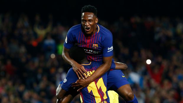 La goleada del Levante sentencia a Yerry Mina