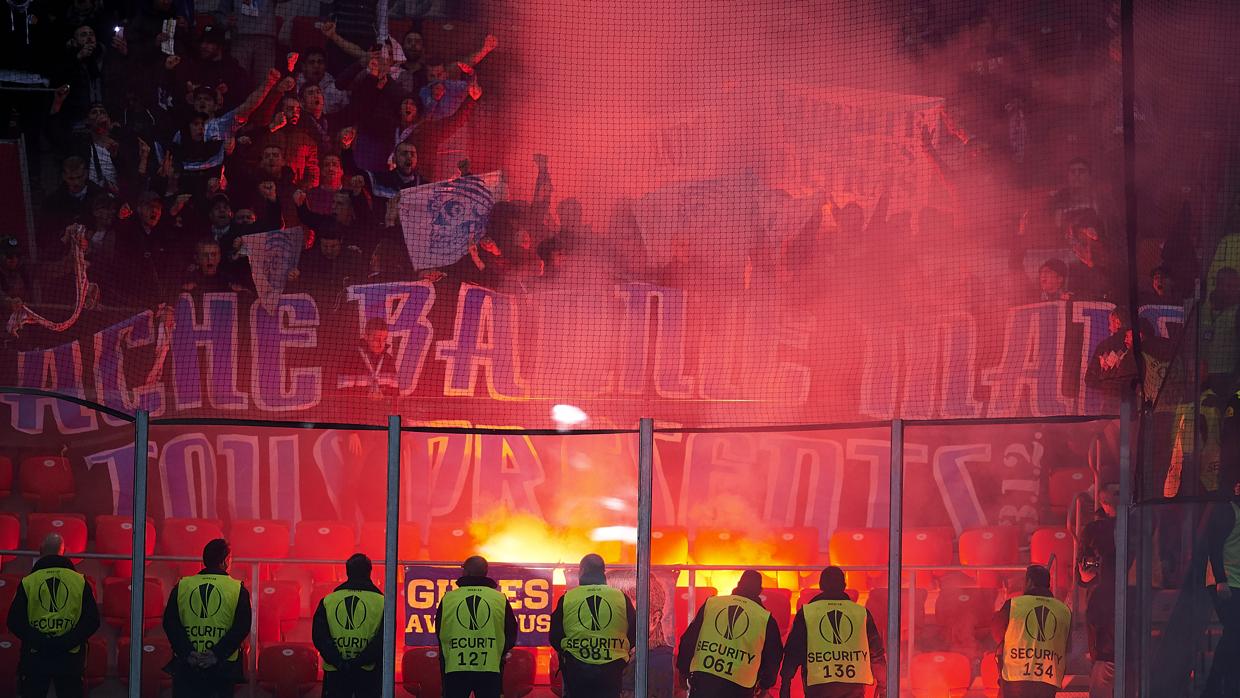 Los ultras del Marsella en su visita a San Mamés el pasado mes de marzo