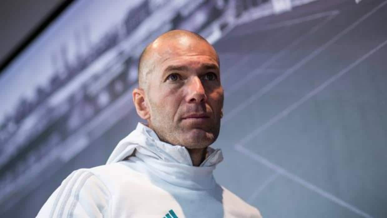 Zidane: «Juanfran me cae bien, no mandamos en nada»