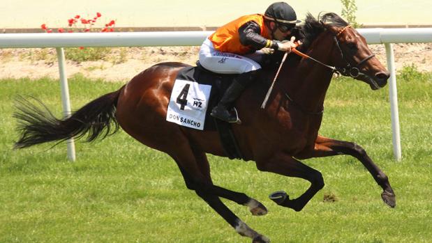 Don Sancho desclasa a sus rivales en el Derby, proclamándose rey de su generación