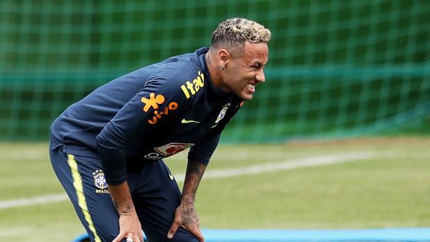 Alarma en Brasil con Neymar