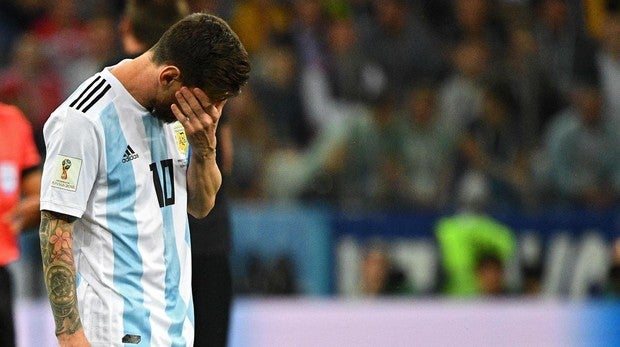 Las cinco razones por las que Messi no triunfa en Argentina