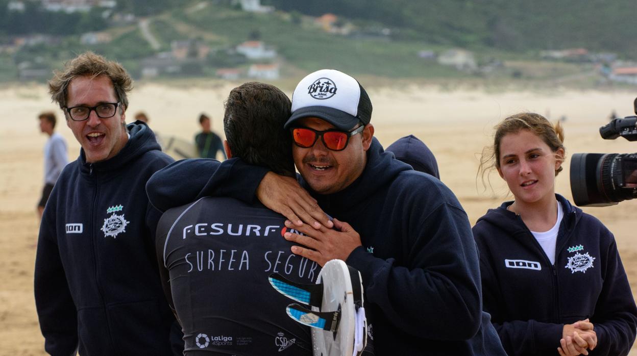 La competición por selecciones abrirá el Campeonato de España de Surfing 2018