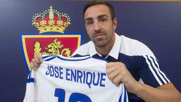 José Enrique, operado de un «raro tumor cerebral»