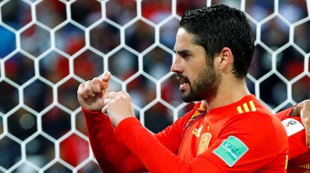 Isco se estrena como goleador en un Mundial