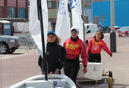 David Santacreu, Yago Barca y Antonio Villalón en el top ten provisional del Europeo de Optimist