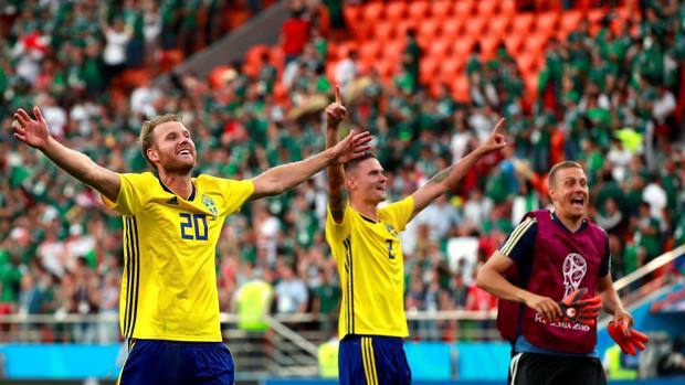 Suecia entra en octavos por la puerta grande
