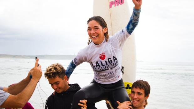 Andy Criere y Garazi Sánchez nuevos campeones de España de Surf 2018