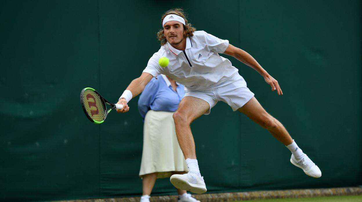 Tsitsipas, durante su partido contra Dolandson