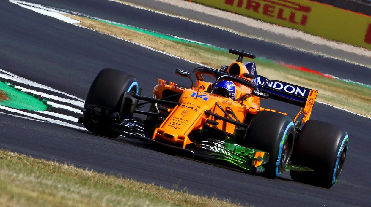 Fernando Alonso, al volante del McLaren