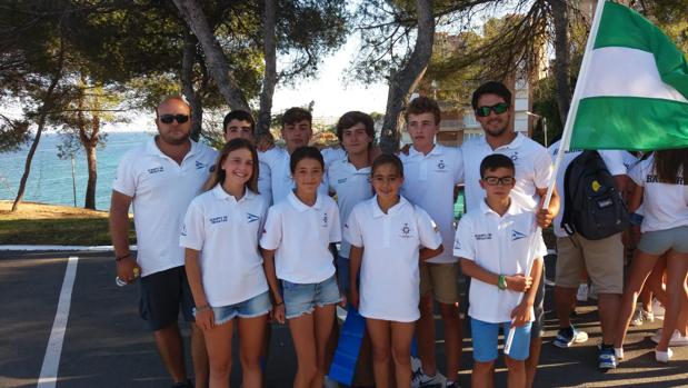 El CN Puerto Sherry participa en el nacional por Equipos de Optimist