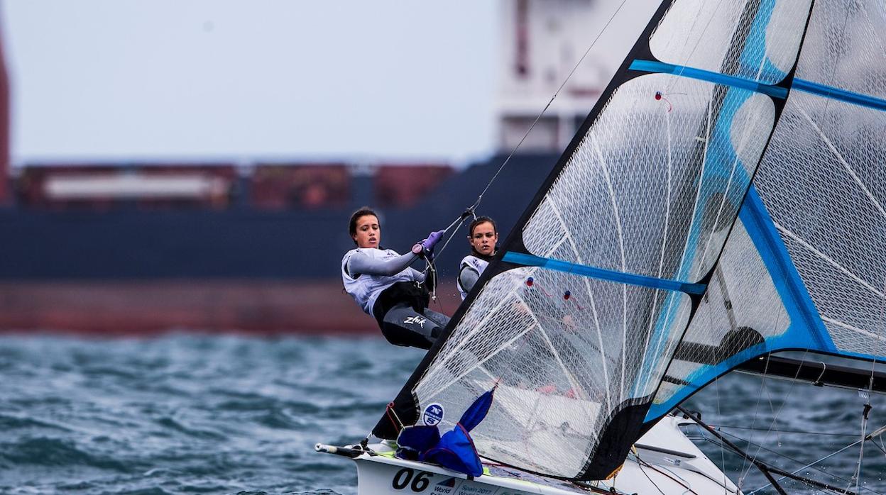 Carla y Marta Munté empiezan segundas el Europeo de 49er FX