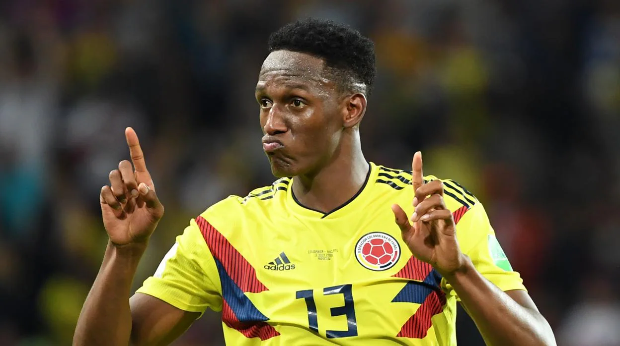 Yerry Mina celebra un gol con Colombia
